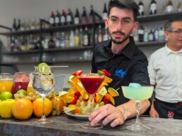 bar cocktail level 24